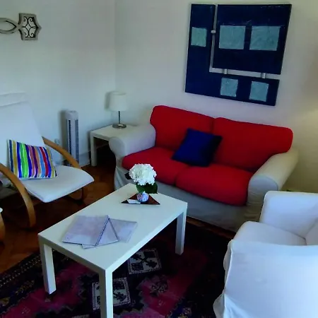Charming Family Apartment-2