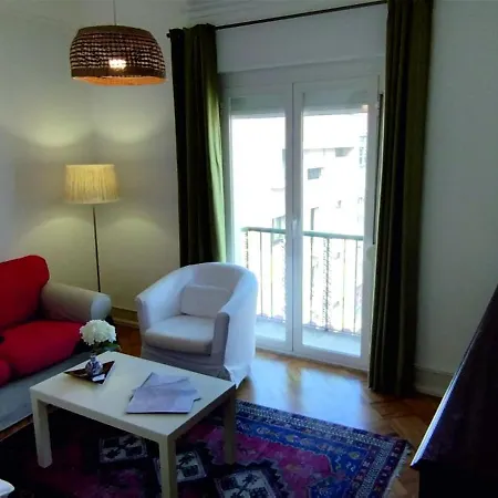 Charming Family Apartment-2