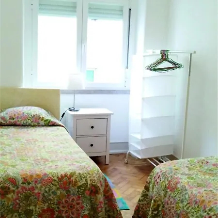 Charming Family Apartment-2